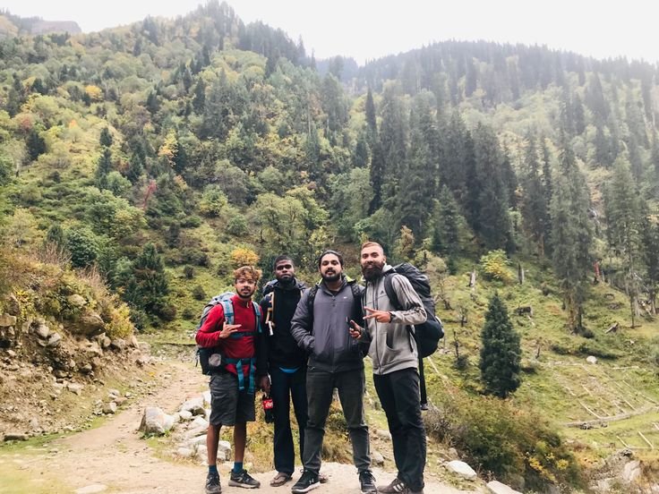 Dev Roopa Trek: Path of the Gods Expedition Gallery Image 2