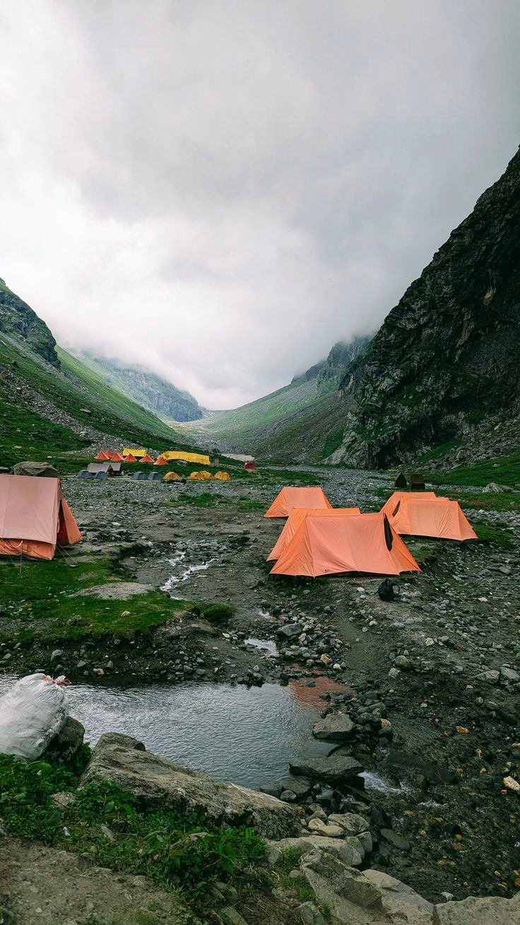 Hamta Pass and Chandratal Trek Gallery Image 4